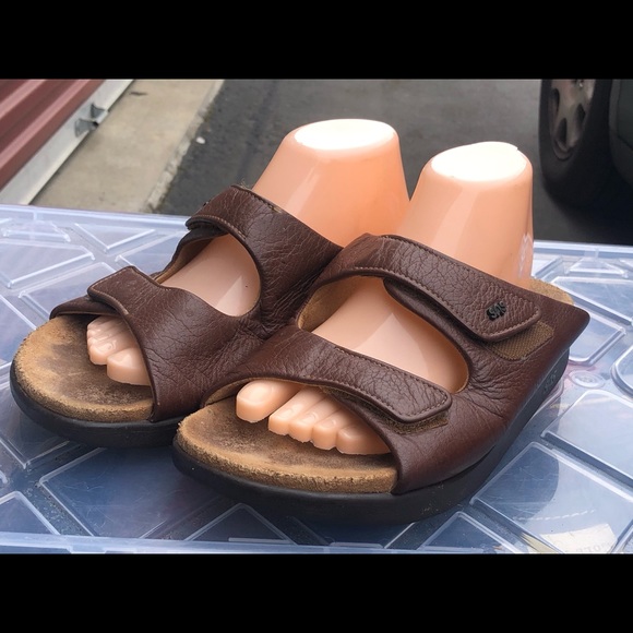 SAS | Shoes | Sas Cozy Brown Leather Slide On Sandals Size 9w | Poshmark